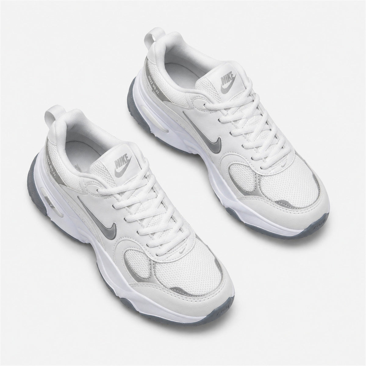Nike Just Do It - Beyaz Gümüş