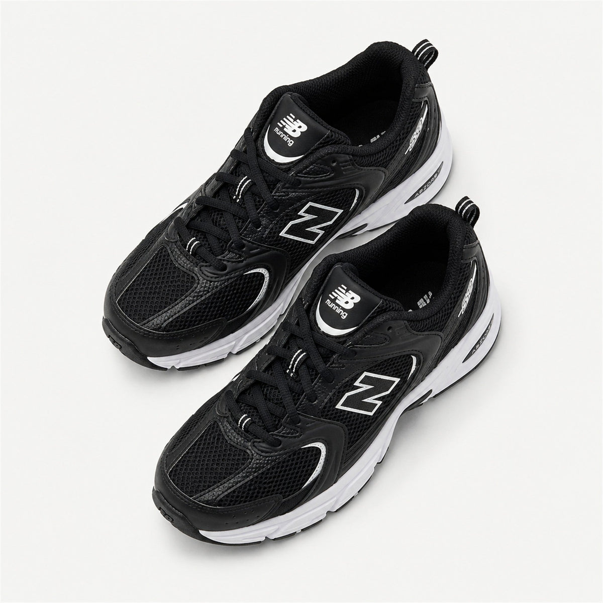 New Balance 530 - Siyah Beyaz